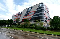 Upper Changi Road North (D17), Shop House #462715641